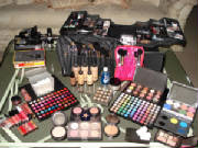 makeup-kit.jpg